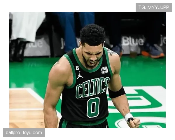 戴维斯逆境崛起：以奋斗与坚持激励新一代运动员