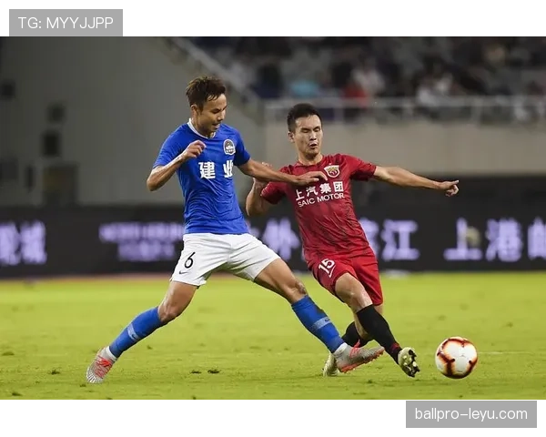 奥斯梅恩关键战爆发助球队取胜,状态强势回暖 奥斯梅恩关键战爆发助球队取胜,状态强势回暖