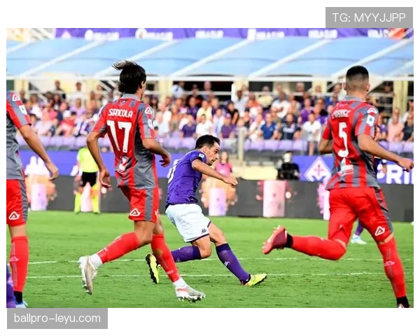 萨索洛锋线火力全开，状态回暖彰显惊人进攻韧性