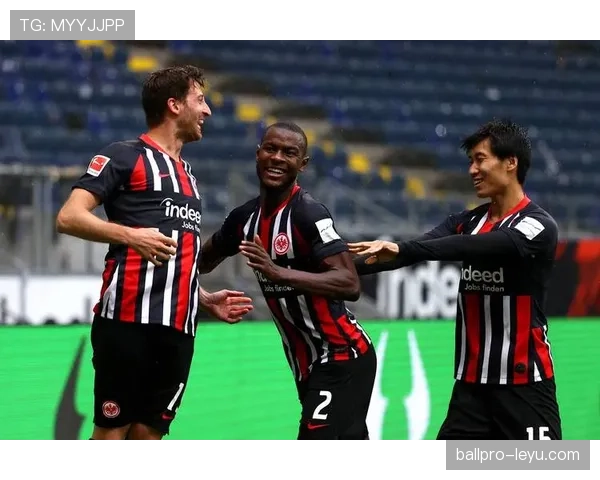 弗赖堡迎接新赛季挑战，攻防平衡状态值得关注