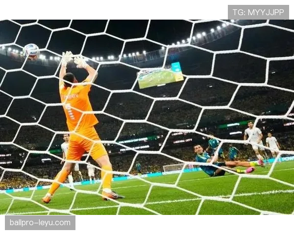 哥伦比亚3-1乌兹别克斯坦回顾：K组首轮拿下开门红